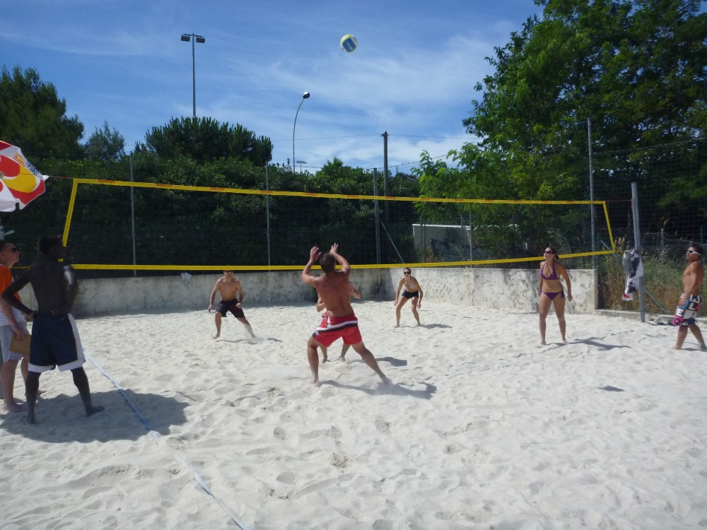 gal/saison 2009-2010/tournoi_beach_3x3/P1040025.JPG